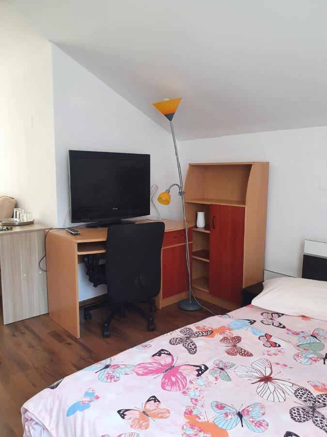 Casa Ana Appartement Cluj-Napoca Buitenkant foto